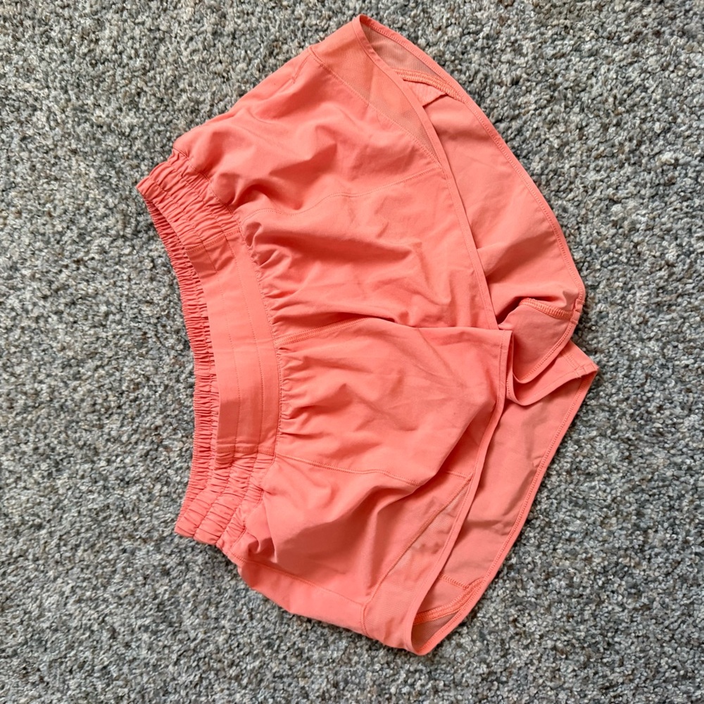 Lululemon hotty hot shorts size 8 peach colored